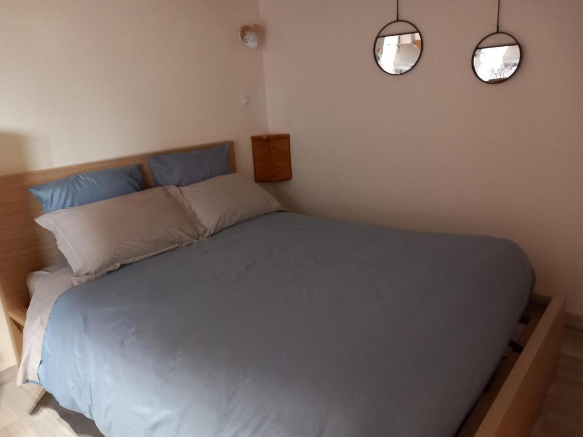 Studio Independant Dans Villa Neffies Kültér fotó